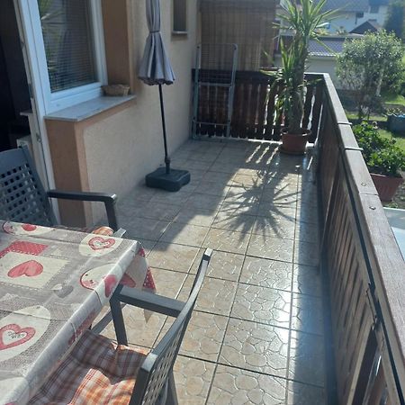 Apartamento Apartma Karavanke Hrušica Exterior foto