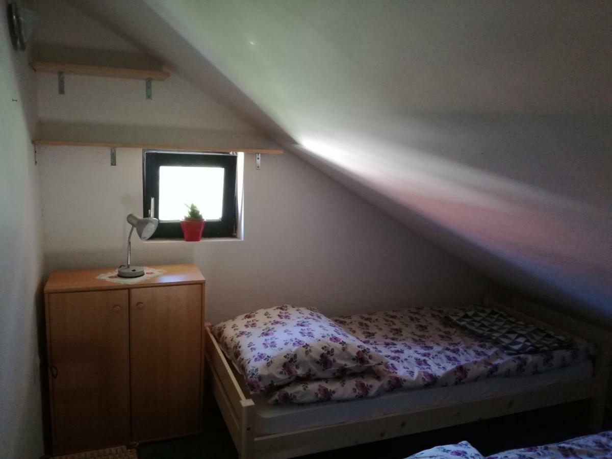Apartamento Apartma Karavanke Hrušica Exterior foto